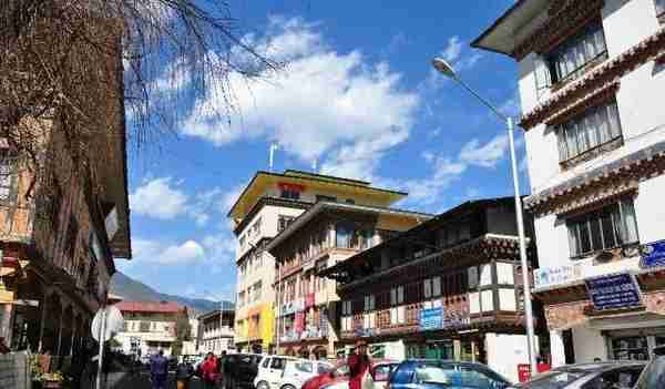 在“亚洲最穷”的不丹，你用“5元”能买点啥？答案令人难以置信