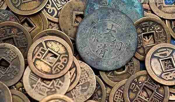 从雍正朝货币制度改革，分析当时的历史背景及改革意义