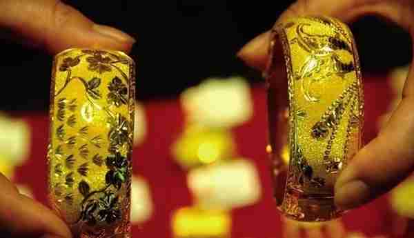 乱世黄金·盛世古董：历史变迁中的中国智慧