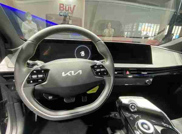 【上海车展】国外卖40万+RMB的起亚长啥样？EV6 GT车展实拍