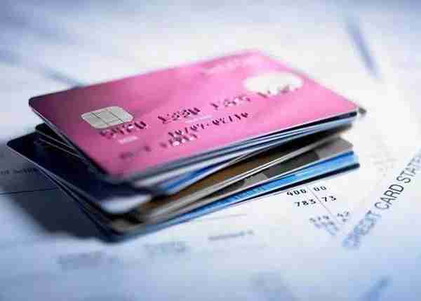 银行可能没告诉你：错过信用卡还款日，何时还款不影响信用记录？