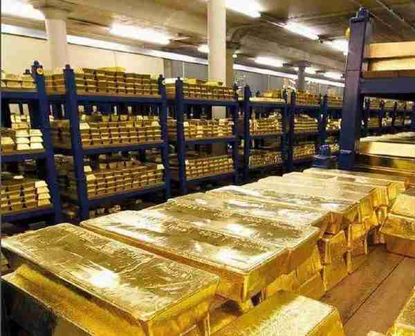 俄罗斯一跃成为世界第四大黄金外汇储备国，在制裁下花得出去吗