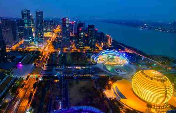 杭州的综合实力为何不如武汉和南京？最新城市等级：杭州排第九位