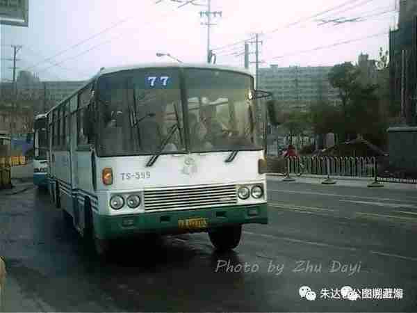 【记忆】复兴岛上开出来的77路公交车，你还记得吗？