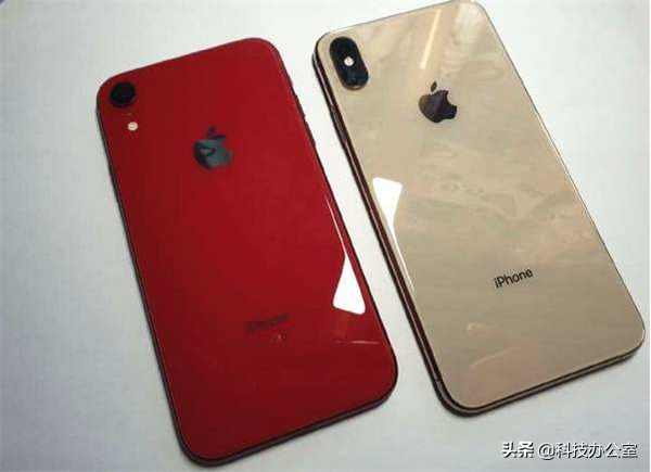 iPhone XR和iPhone 8P谁更值得买？深度体验一个月的我给出了答案