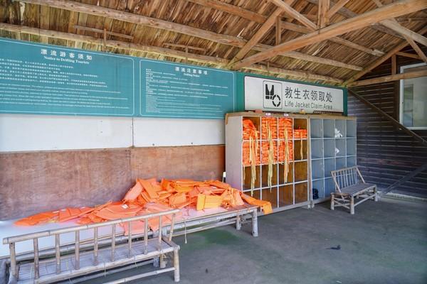 玩鳄鱼过山车 赏珍稀动物 安吉中南百草原 户外拓展、亲子网红地